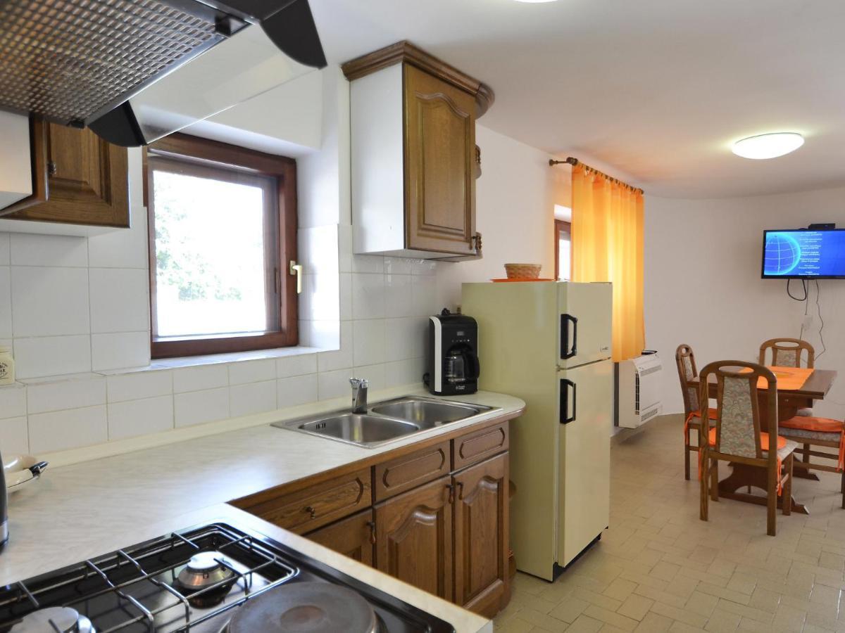 Apartment Maras-1 By Interhome Diklo Zewnętrze zdjęcie