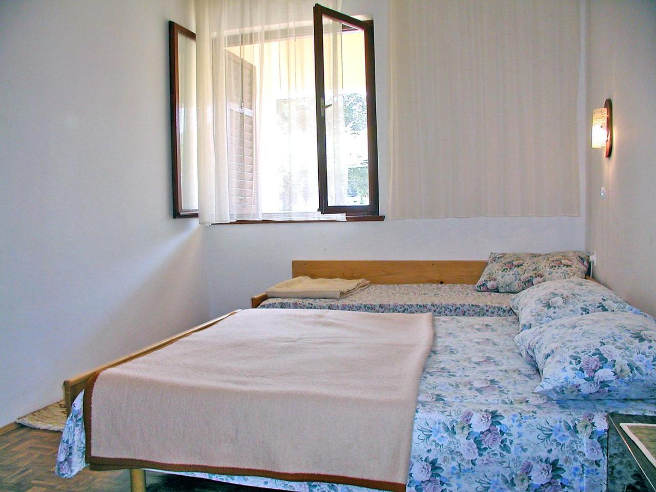 Apartment Maras-1 By Interhome Diklo Zewnętrze zdjęcie